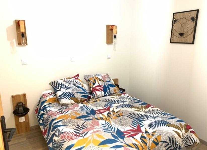 Le Bistanclac. Holiday home Charlieu